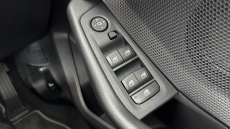 BMW 2 Series 218i Sport 4dr DCT Petrol Saloon